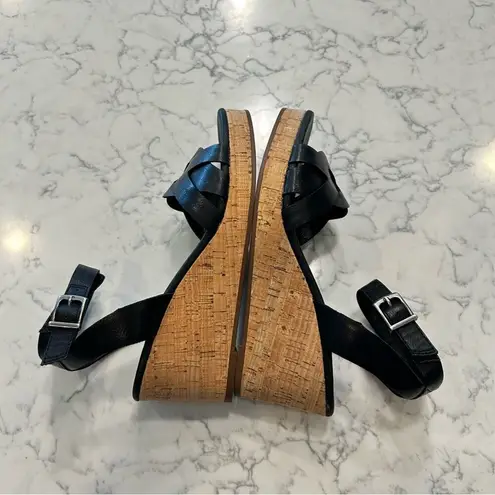 Frye & Co Black Leather Wedge Open Toe Sandals Size 6