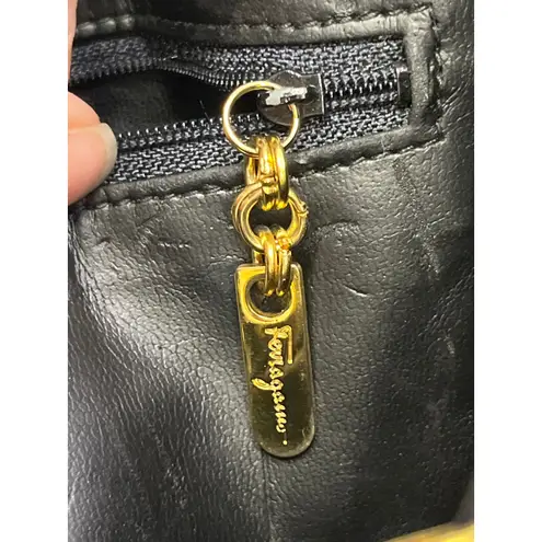 Ferragamo Salvatore Black Linen Canvas Bucket Bag With Snakeskin Embossed Trim - Image 4