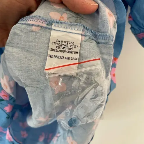 Velvet Heart flower blouse size small NWOT