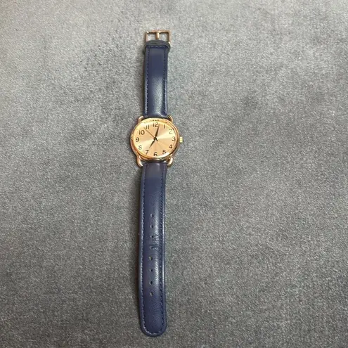 Source Unknown Analog Quartz Watch Blue Leather Band Gold Tone Case Round Face Numeric Dial