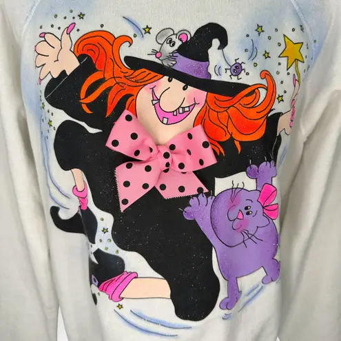 VINTAGE Dead Stock XL Handpainted by I'm Yours Halloween Witch Sweatshirt White