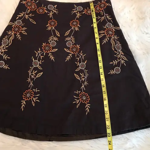 Axcess Liz Claiborne dark floral embroidered A Line skirt Women’s size 10 Fall Brown