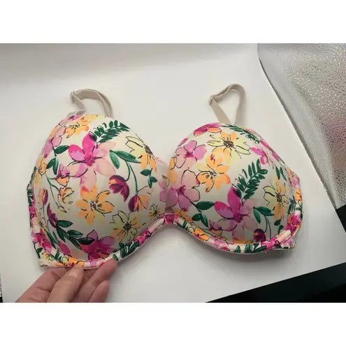 PINK - Victoria's Secret  Wear Everywhere Super‎ Push-up Bra 32DD Floral Print