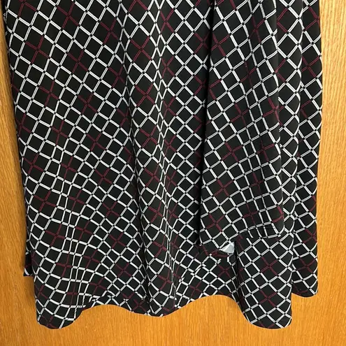 41 Hawthorn Black, White & Maroon Lattice Print Poly/Spandex V