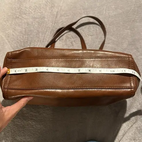 Relic Beautiful Brown Purse Shoulder Bag -Faux Leather