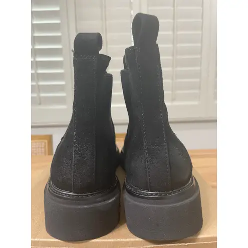 Sofft Womens Samira Chelsea Ankle Boot Black Suede Leather Size 10 NWOB Lug Sole