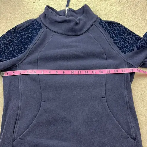 Lululemon  Floral Flock Pullover Midnight Navy  
Mockneck - Image 5