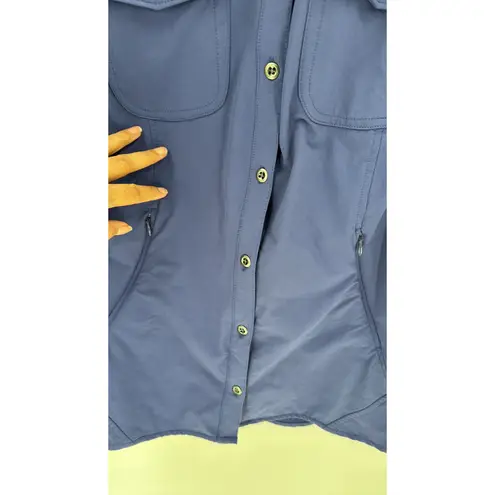 Duluth Trading Company Water Rain Resistant Jacket Hooded Button Up size S Purple