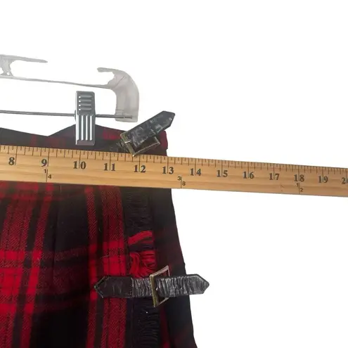 Vintage 90s Womens Size 26 Smal lTartan Plaid Red Wool Wrap Scottish Kilt Skirt