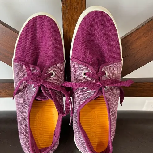 Converse  All Stars removable insoles shoes in a size women’s 9 men’s 7.5 - Image 8