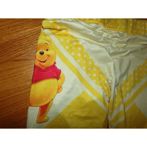 Winnie the Pooh yellow leggings One Size Preowned Boho Indie Retro Costume