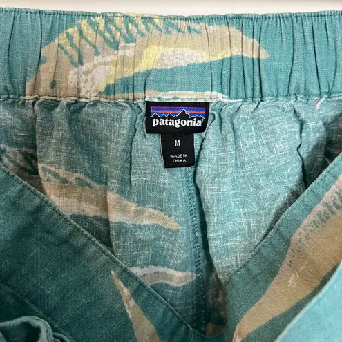 Patagonia - Women's Garden Island Shorts Summer Resort Beach Pool Vacation