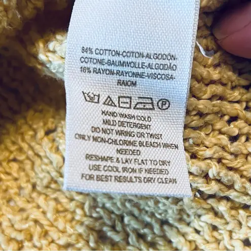 Free People  Womens Size XS‎ Yellow Oversized Knit Sweater V-neck Boho *FLAWED*