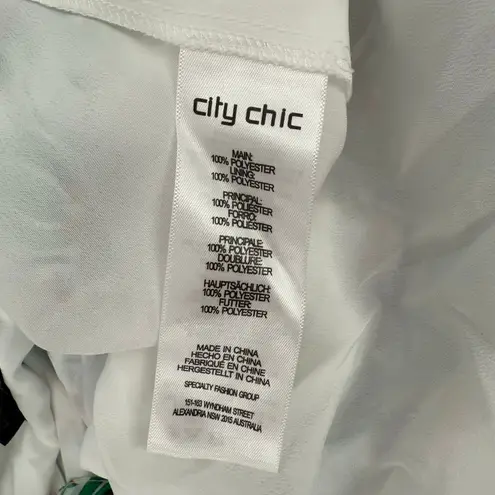 City Chic Romper Size 18 NWT Cold Shoulder Tropical Resort Summer Plus Curvy