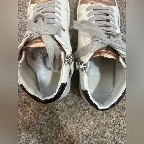 Dolce Vita Zonya Zip Up Hightop Sneakers 9.5 VGUC White