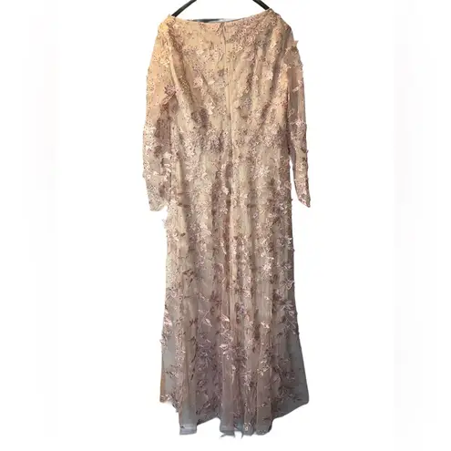 Mac Duggal Pink Floral long Skeeve Lace Applique Deep V Neck ALine Gown Size 14