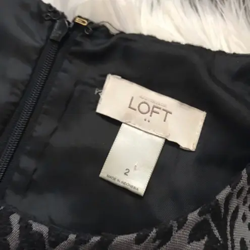 Loft Gray Floral Print Sheath Dress