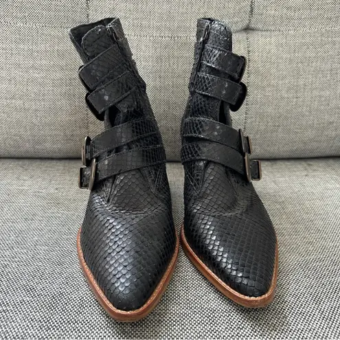 Matisse Harvey Snakeskin Buckled Ankle Boot Black Size 6.5