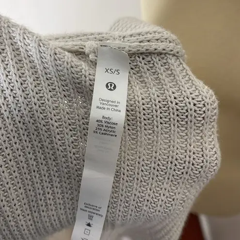 Lululemon Cashlu Sweater Wrap Raw Linen XS/S White