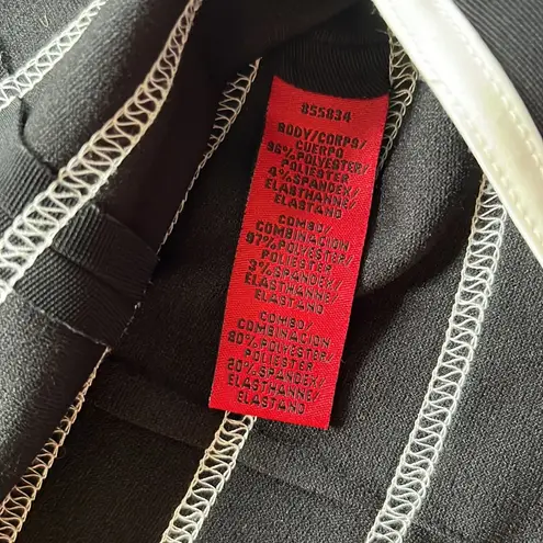 JS Collections Black Cream Collared Sleeveless Formal Blouse Size 4