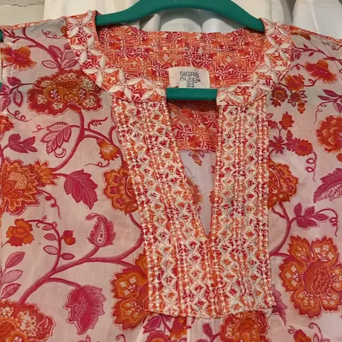 Sigrid Olsen  Orange/Pink Floral embroidered sleeveless blouse top size medium