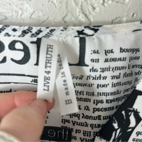 Live 4 Truth News Print Black & White Cropped Ruffled Top Size M