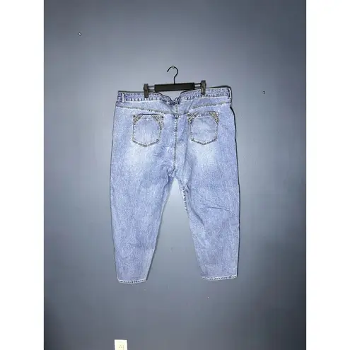 Gloria Vanderbilt Med Wash All around Slimming Effect Cropped Jean Pocket Design