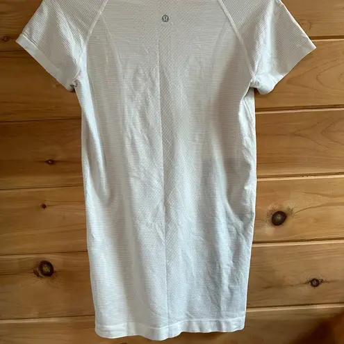 Lululemon  Swiftly Tech Short-Sleeve Shirt