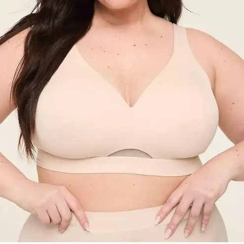 Cacique Lane Bryant Comfort Bliss Lightly Lined No-Wire Bra 54D