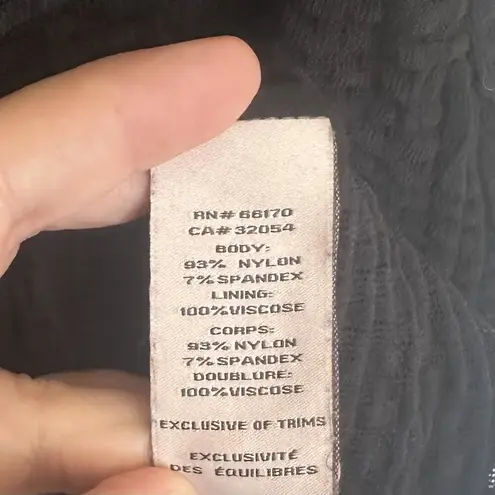 Deletta Black High Neck and Sleeveless A-Line Mini Dress - Size: Medium