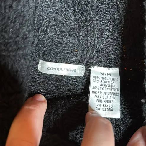 Cooperative Co-operative Black Mock Turtleneck Sweater Size Medium - Image 2