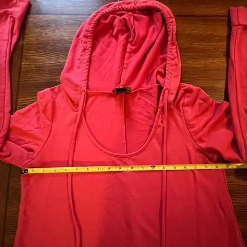 Wear Me Out Cayenne Kangaroo Hoodie Coral Color Size Small/Medium Pink Size L