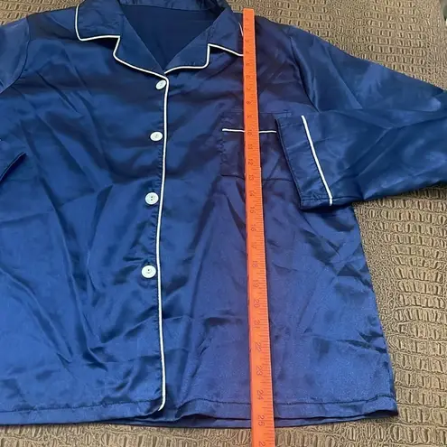 Blue Satin Pajama Top Button Up Sleep Shirt White Piping Women’s Size Large