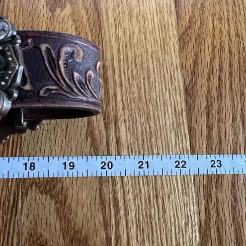 Tony Lama Brown Tooled Leather Swarovski Crystals Concho Cross Western Belt 38