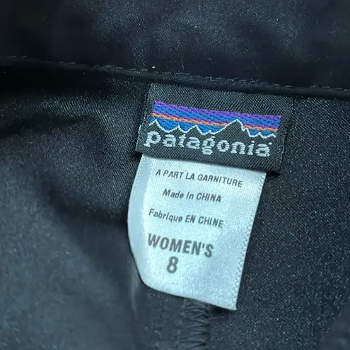 Patagonia  Women's black Skort size 6