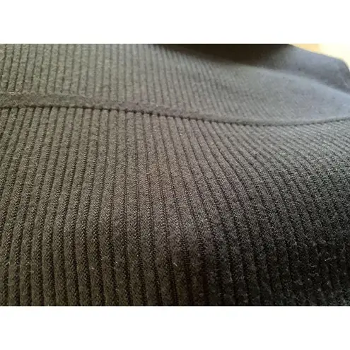 Cyrus Black Long Sleeve Round Neck Ribbed Tight Knit Sweater Size Petite Medium