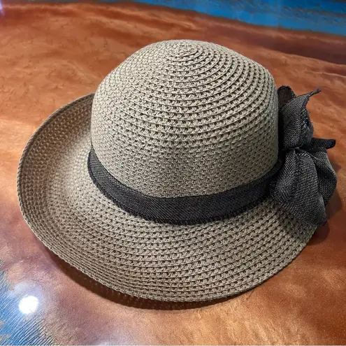 Woven Straw Sunhat Ribbon grosgrain bow chin strap adjustable Tan