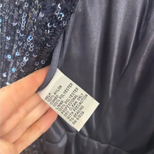 NWT TERI JON Rickie Freeman Sequin Sheath Gown in Navy