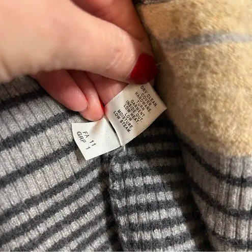 St. John Yellow Label Women's Beige and Gray Striped Cardigan Sweater Open Front