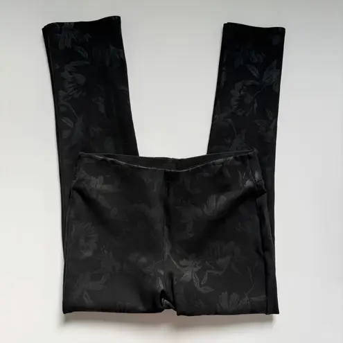 Soft Surroundings SoftEssential Ponte Leggings Black Rose Foil Size Medium