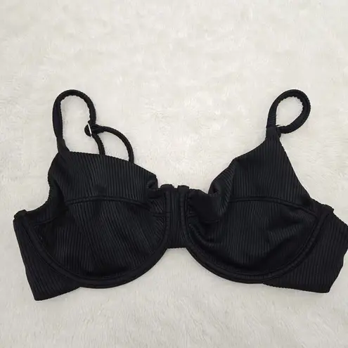 ONEONE Swimwear  Lupita Bikini Top in Black size XL Swim Beach