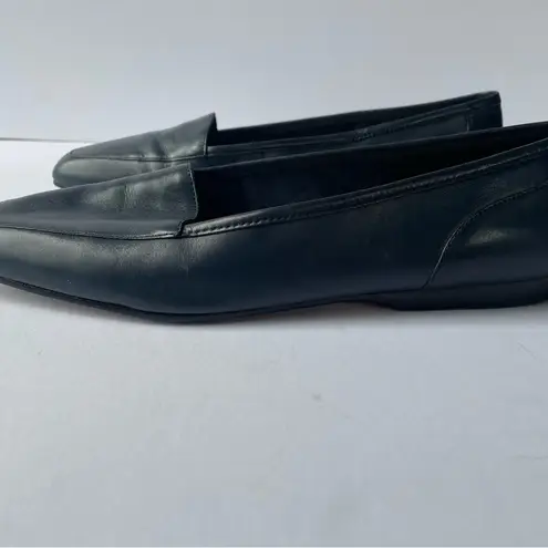 Enzo Angiolini Navy Leather Loafers 10N Women’s Made in Spain Minimalist Classic