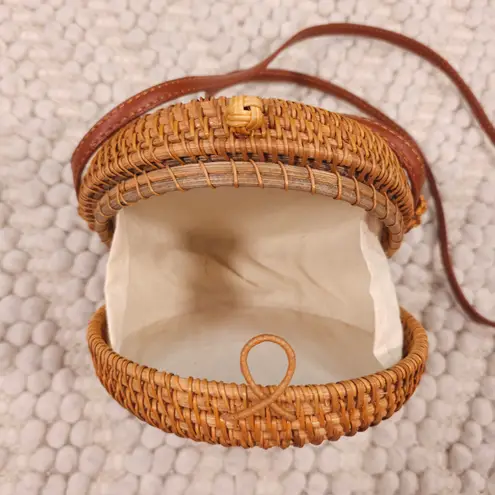Round Rattan Crossbody Purse Natural Brown