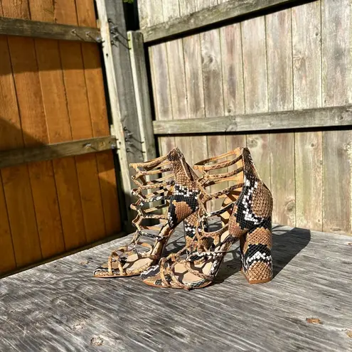 Schutz Schultz Julianna Block Sandal in Snake Brush Nude Caramel Size 6.5