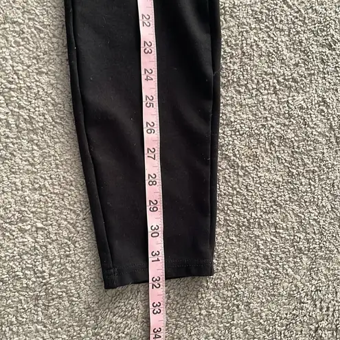 One 5 One Black Pull On Stretch Ankle Pants | Size Medium