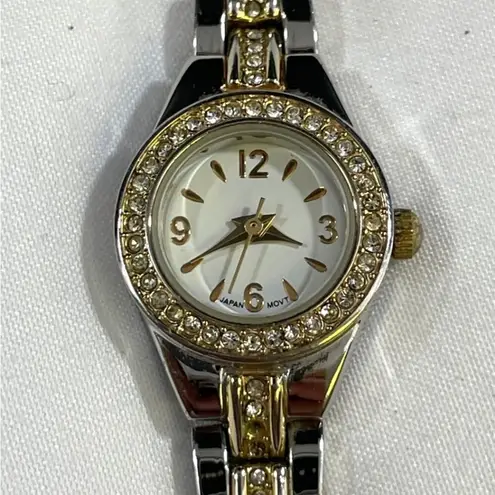 Vintage Women's Silver/Gold Rhinestone Link Watch SKU 5391 Silver