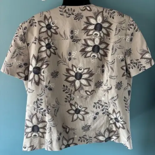 East 5th Jacket Topper XL Floral Short Sleeve 1 Button Front Pockets Taupe Gray