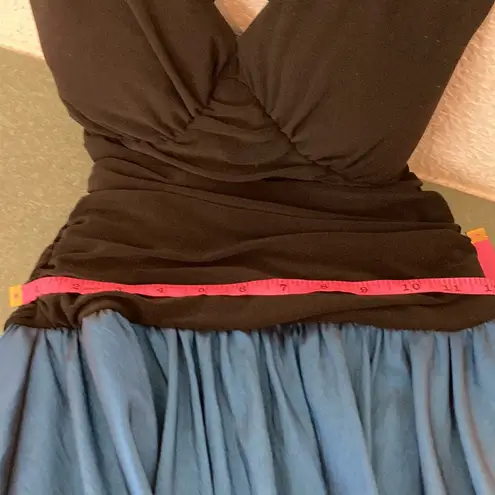 🌞Niki by Niki Livas Black Ruched Halter Top with Blue Metallic Midi Dress Size 2