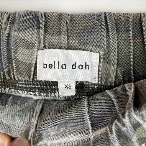 Bella Dahl  Distressed Camo Jogger Pants - Size XS