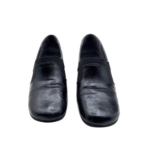 Womens Size 7.5 Black Fauk Leather Slip